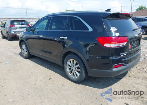 2016 Kia Sorento 2.4L Lx z USA, uszkodzony, nr VIN 5XYPGDA37GG049761